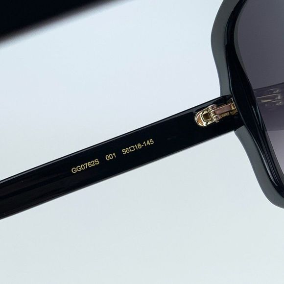 🔥 Gucci GG0762S 001 Sunglasses Black Grey Gradient Square Women - Picture 9 of 11